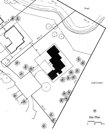 Site plan: the house set across its lot with the golf course to the south-east and a pond to the north, planting drawn along both boundaries.